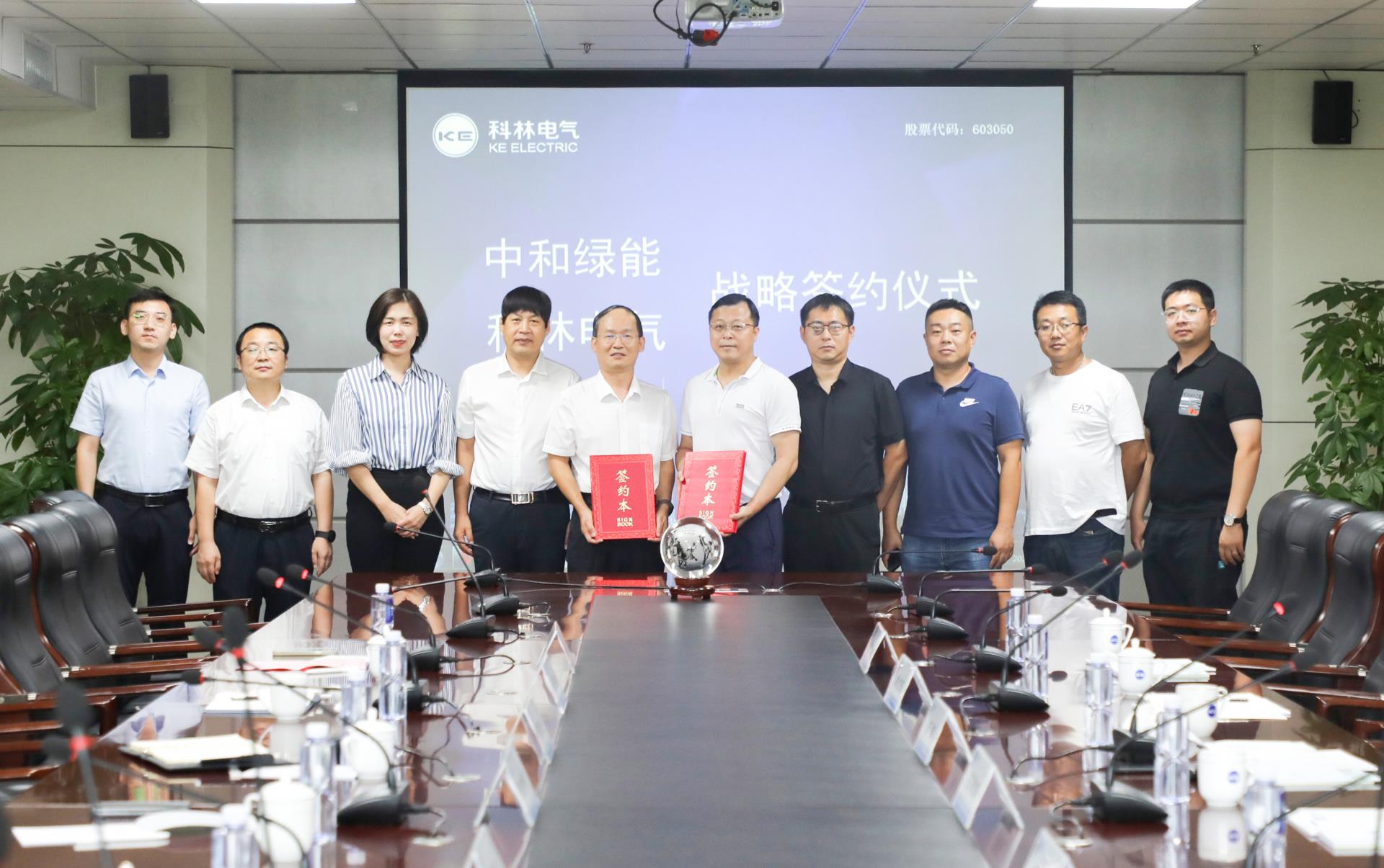 28Ȧ��Ϸ����Я���к����ܼ��Ŵ�����ɫ��չ�¶���